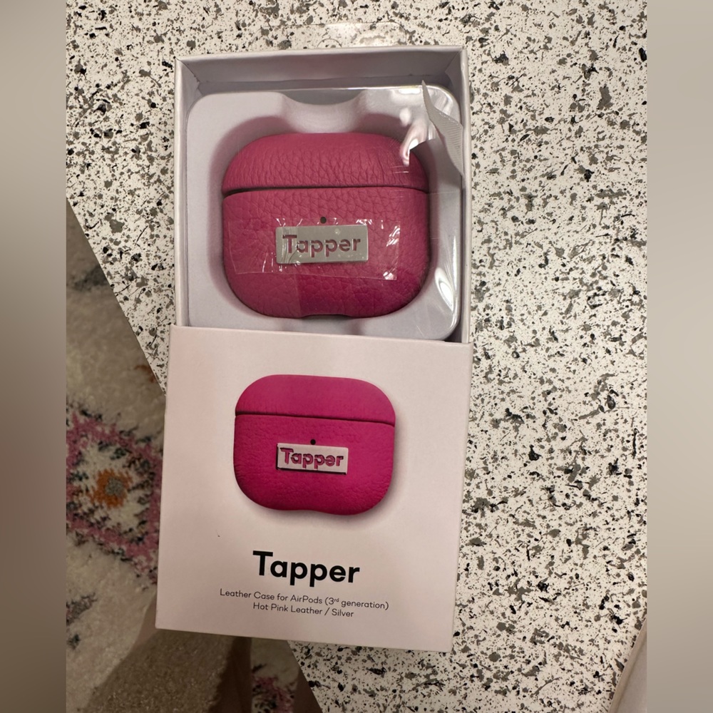 NEW Tapper Leather Case for AirPods (3rd gen) - hot pink